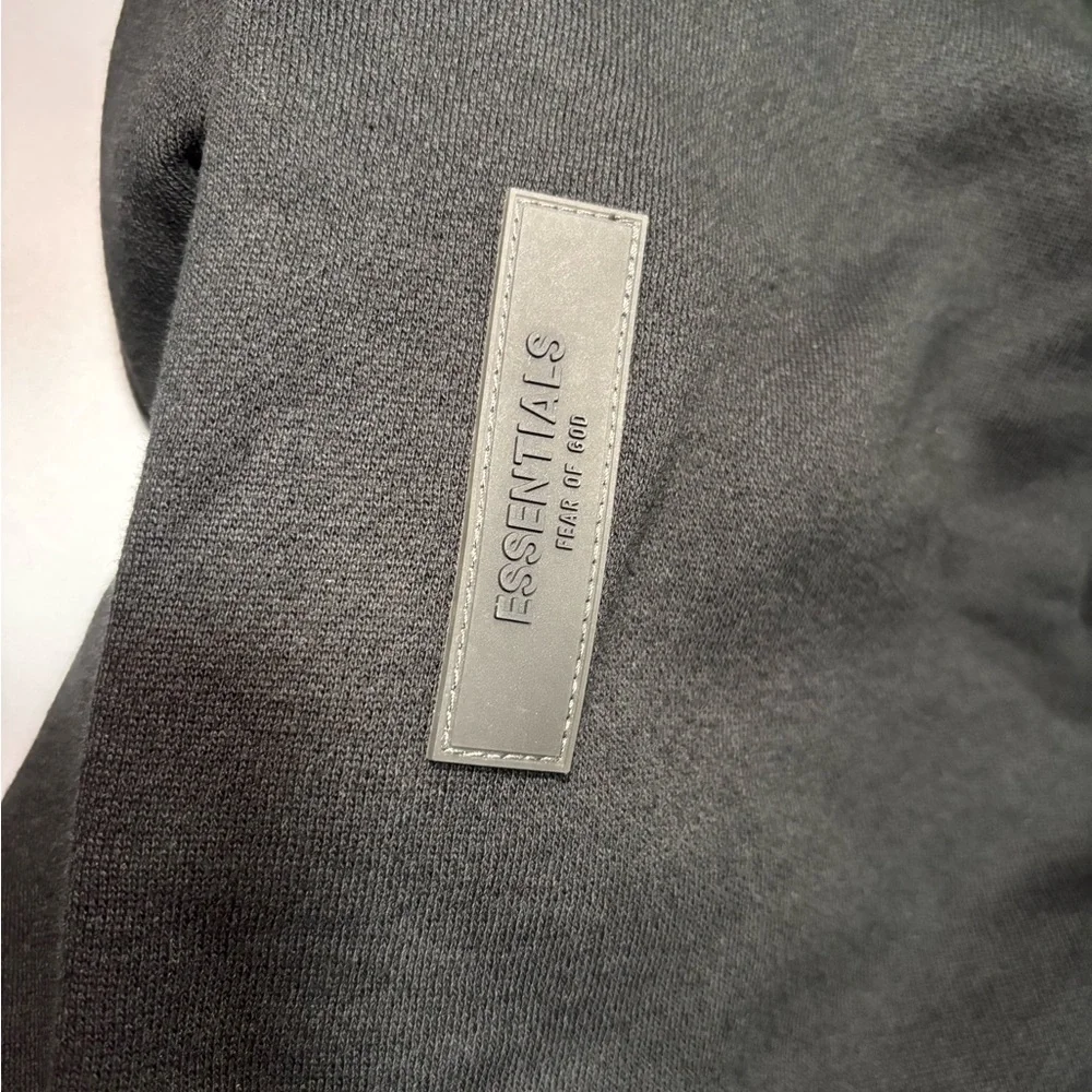 Essentials fear of god hoodie black size large - Picture 4 of 5